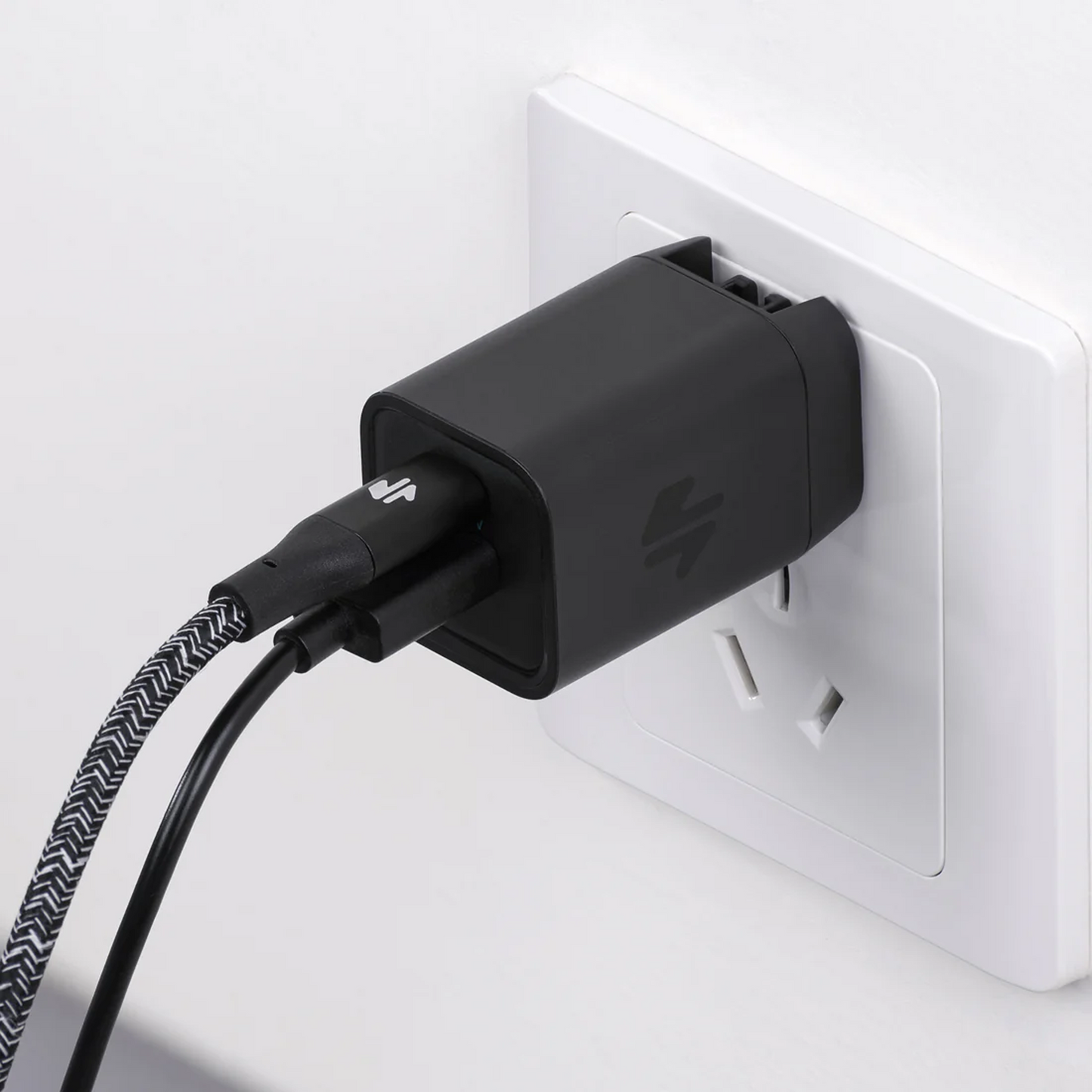 33W GaN Adapter